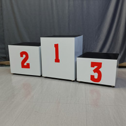 Пьедестал для победителей (металлический каркас)